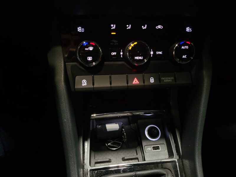 1.6 TDI 115cv / CARPLAY / CAMERA AR