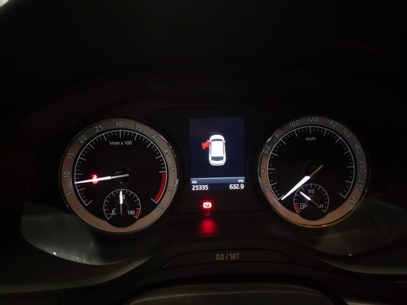 1.6 TDI 115cv / CARPLAY / CAMERA AR