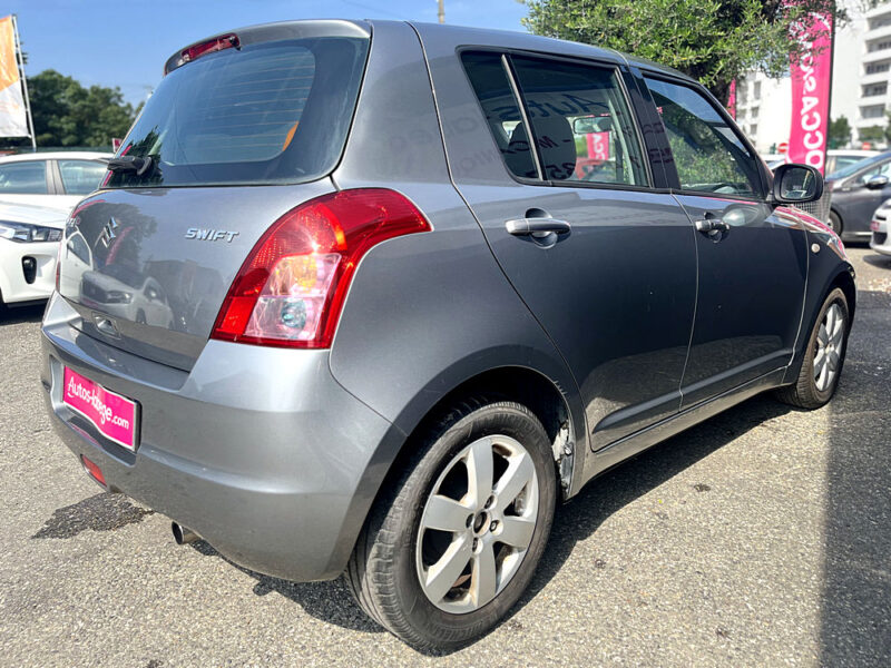 SUZUKI SWIFT III 2009