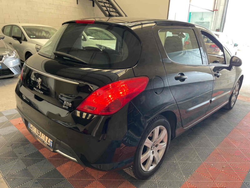 PEUGEOT 308 I 1.6 HDi 1560cm3 114cv