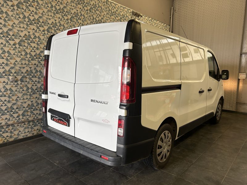 RENAULT TRAFIC 120 cv Grand confort