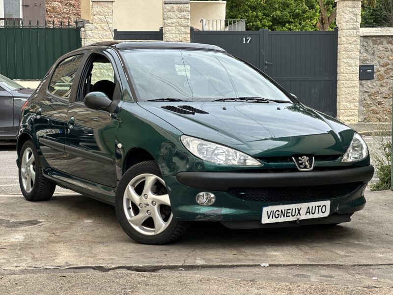 PEUGEOT 206 1.4 Filou PAYEZ EN 4 X