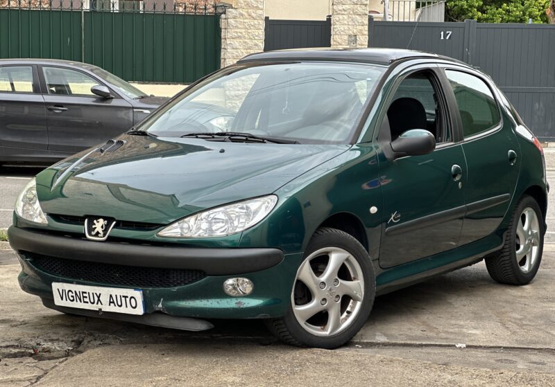 PEUGEOT 206 1.4 Filou PAYEZ EN 4 X