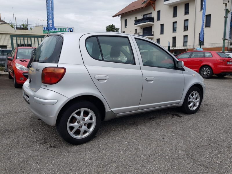 TOYOTA YARIS I 1.3i 87CV SOL