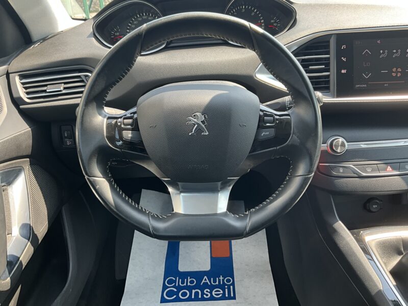 PEUGEOT 308 II 2018