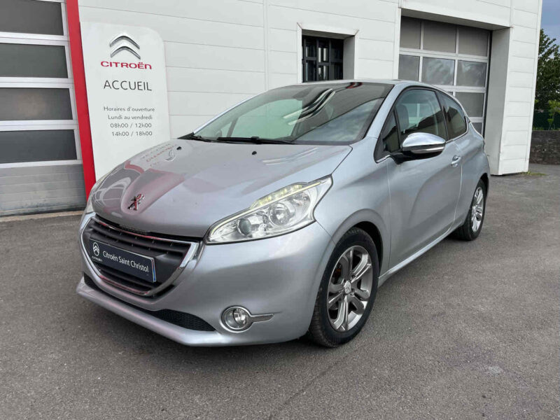 PEUGEOT 208 I 1.4 VTI 95 ALLURE