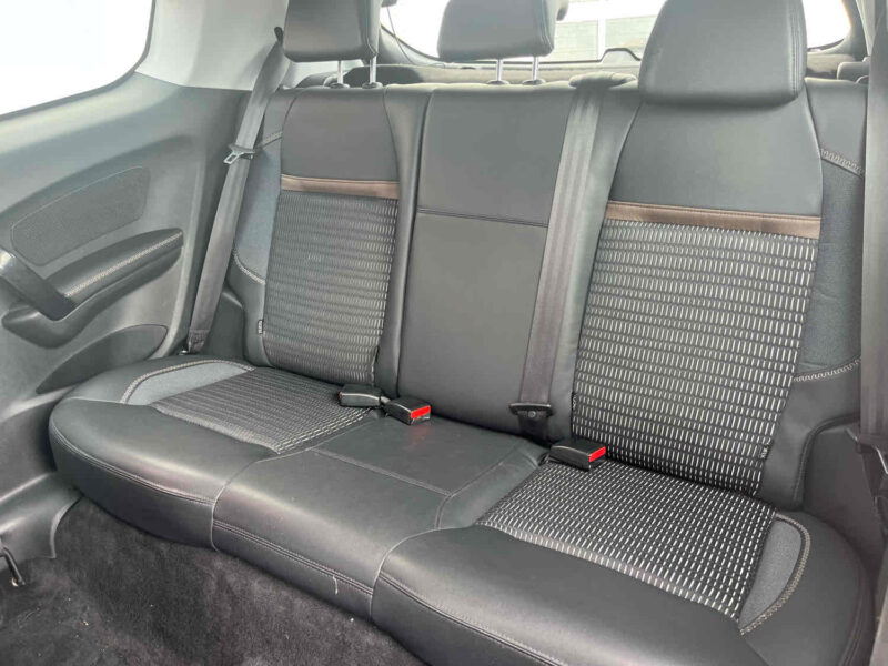 PEUGEOT 208 I 1.4 VTI 95 ALLURE