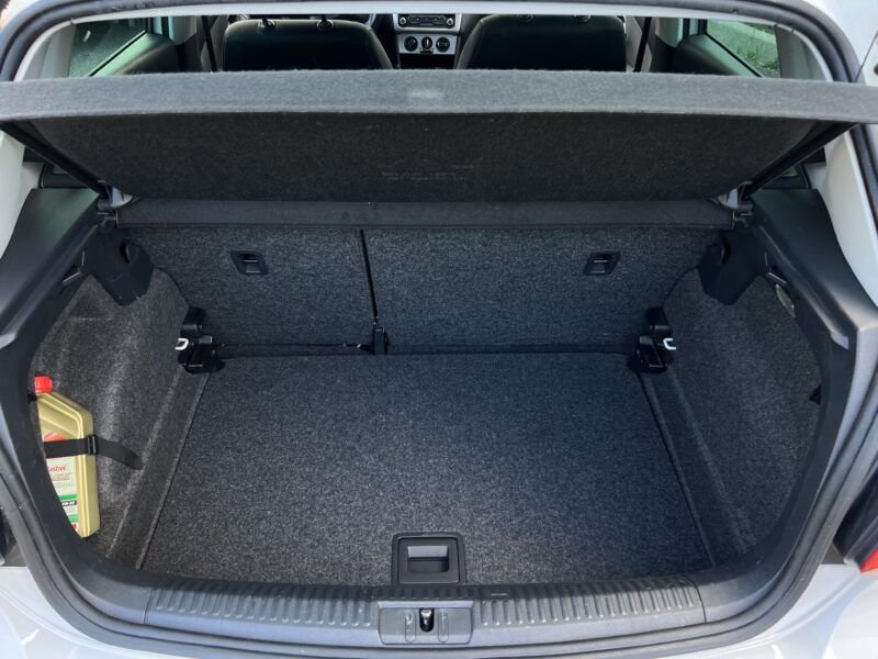 VOLKSWAGEN POLO V 5 MATCH 1.2 60 Cv 1ERE MAIN / 5 PORTES CRIT AIR 1 - Garantie1an