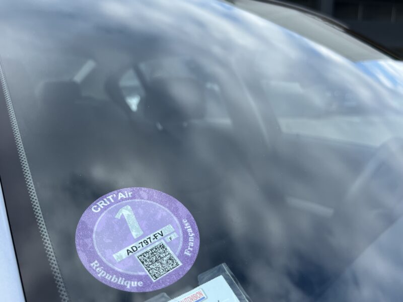 BMW SERIE 3 E90 PHASE 2 LCI 318i 2.0 143 Cv EDITION LUXE / BOITE AUTO CUIR CRIT AIR 1 - Garantie1an