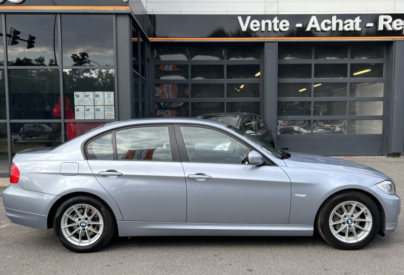 BMW SERIE 3 E90 PHASE 2 LCI 318i 2.0 143 Cv EDITION LUXE / BOITE AUTO CUIR CRIT AIR 1 - Garantie1an