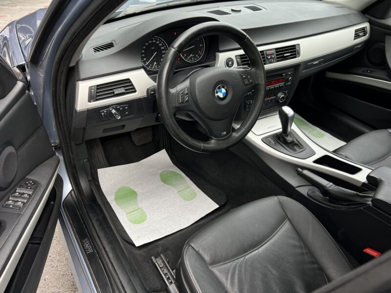 BMW SERIE 3 E90 PHASE 2 LCI 318i 2.0 143 Cv EDITION LUXE / BOITE AUTO CUIR CRIT AIR 1 - Garantie1an