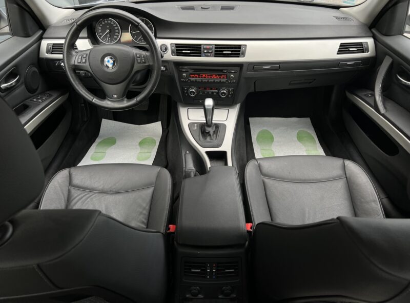 BMW SERIE 3 E90 PHASE 2 LCI 318i 2.0 143 Cv EDITION LUXE / BOITE AUTO CUIR CRIT AIR 1 - Garantie1an