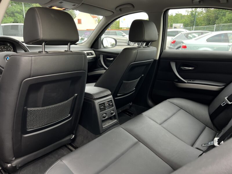 BMW SERIE 3 E90 PHASE 2 LCI 318i 2.0 143 Cv EDITION LUXE / BOITE AUTO CUIR CRIT AIR 1 - Garantie1an