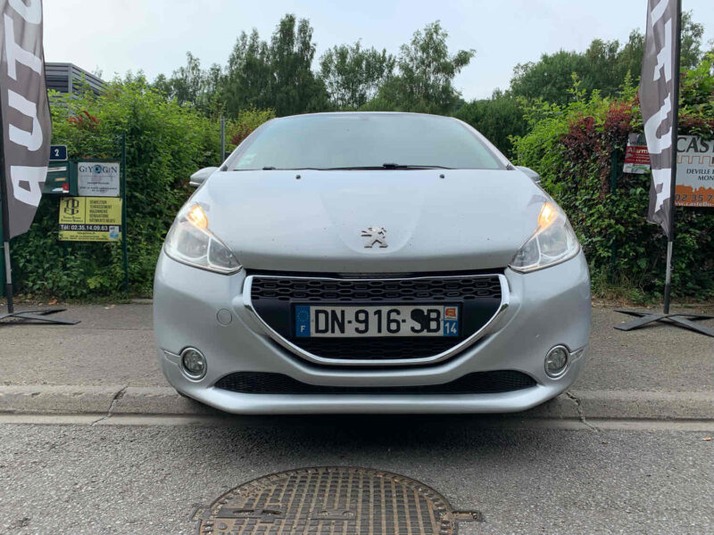 PEUGEOT 208 I 1.4HDI 75CV