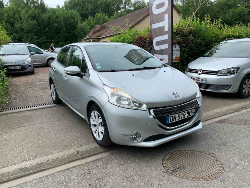 PEUGEOT 208 I 1.4HDI 75CV