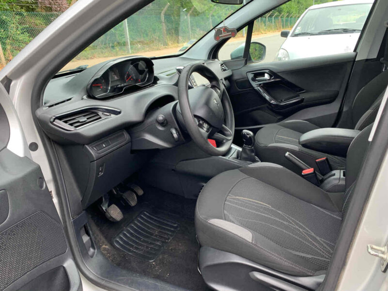 PEUGEOT 208 I 1.4HDI 75CV