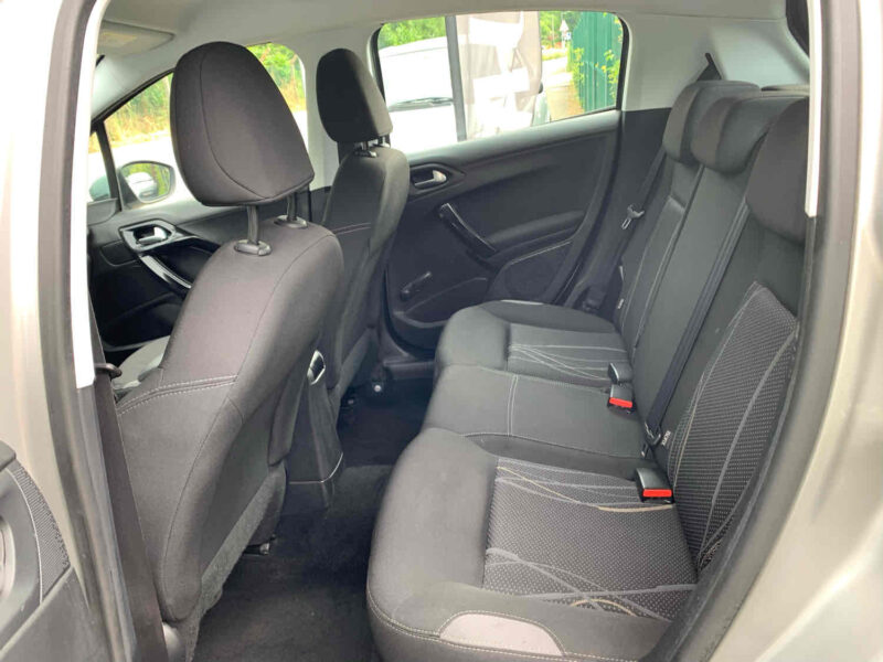 PEUGEOT 208 I 1.4HDI 75CV