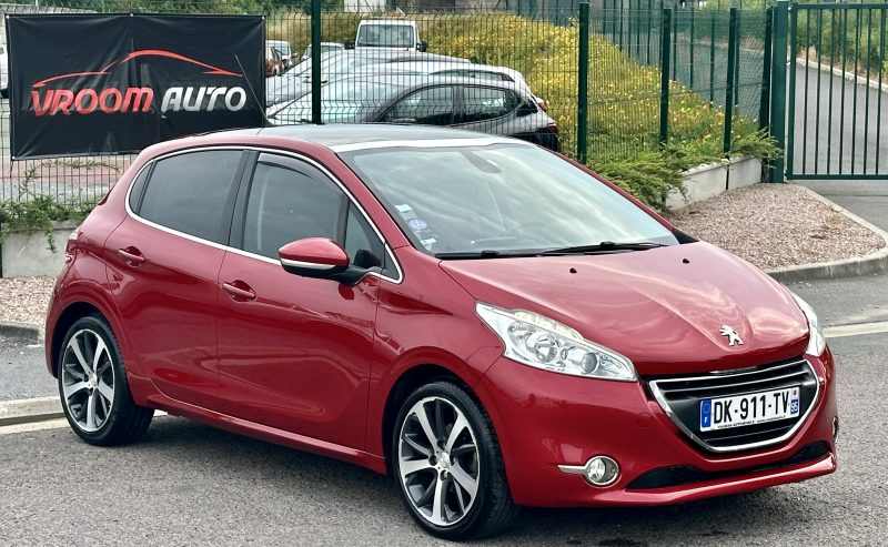 PEUGEOT 208 2014