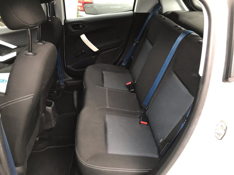 PEUGEOT 208 I ph2 - 1.2 VTi 68cv LIKE - GARANTIE 6 MOIS