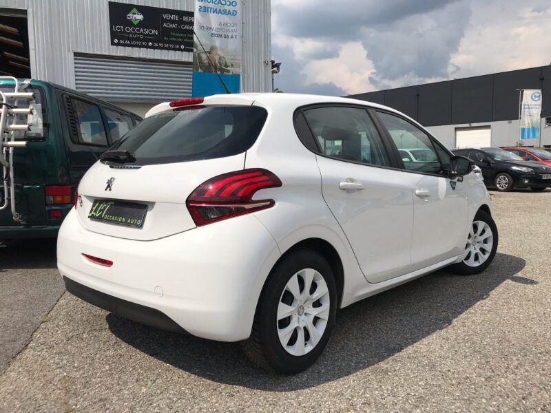 PEUGEOT 208 I ph2 - 1.2 VTi 68cv LIKE - GARANTIE 6 MOIS