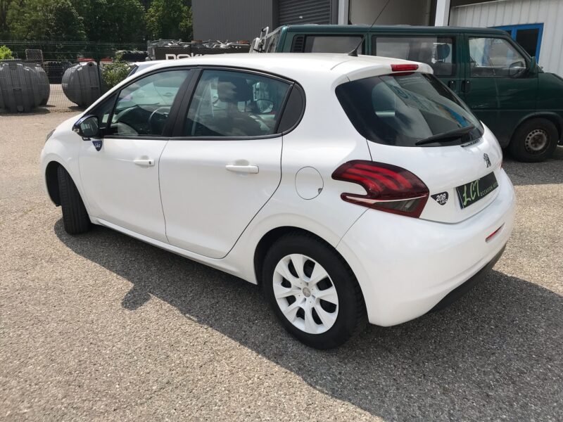 PEUGEOT 208 I ph2 - 1.2 VTi 68cv LIKE - GARANTIE 6 MOIS