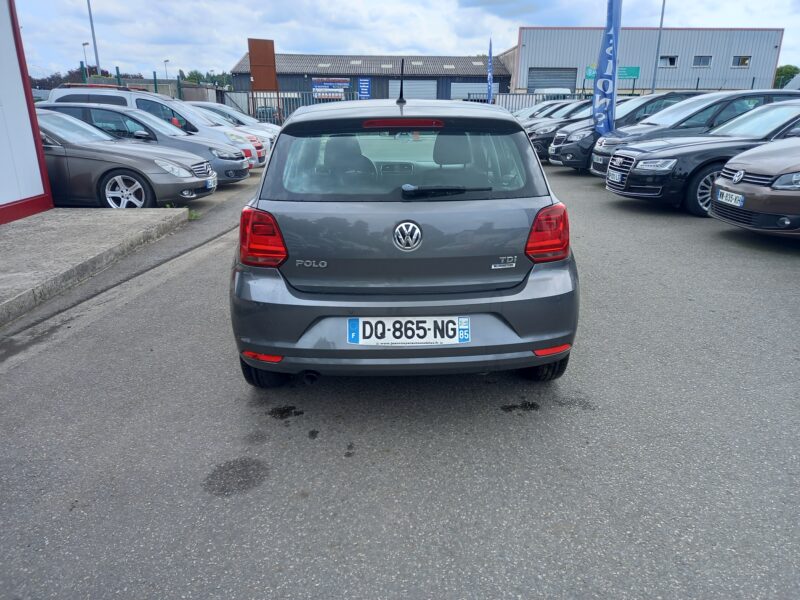 VOLKSWAGEN POLO V 2015