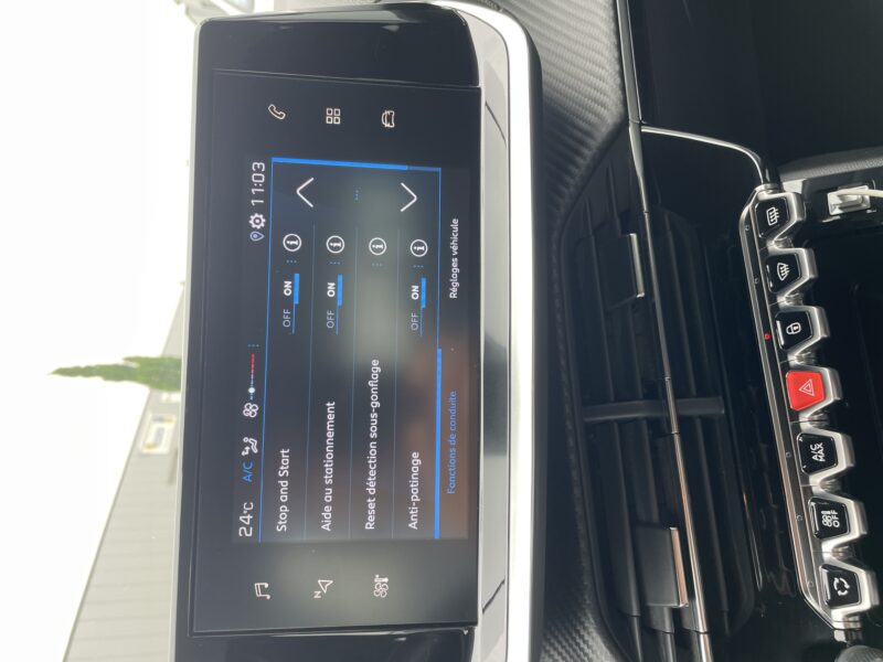 PEUGEOT 208 II 1.2 PURETECH 100 ACTIVE Garantie 12 Mois 