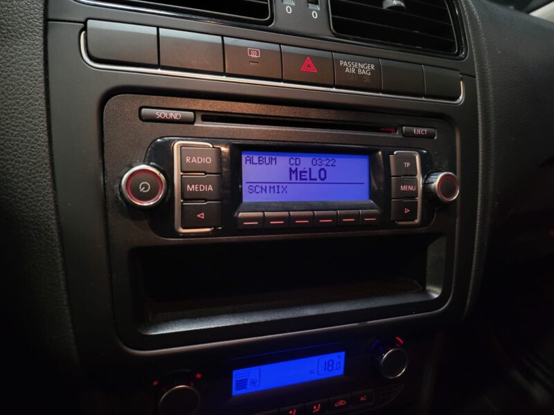 VOLKSWAGEN POLO V 1.2 TDI 75CV TRENDLINE 5P // HISTORIQUE COMPLET/ENTRETIEN A JOUR