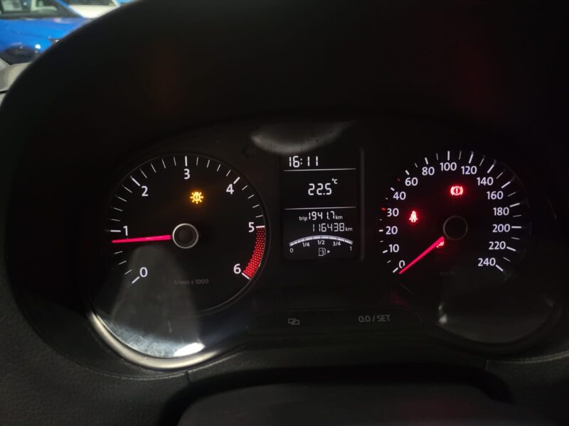 VOLKSWAGEN POLO V 1.2 TDI 75CV TRENDLINE 5P // HISTORIQUE COMPLET/ENTRETIEN A JOUR