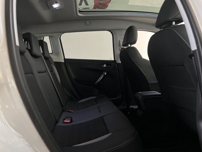 PEUGEOT 2008 1.2 PURETECH 110CH