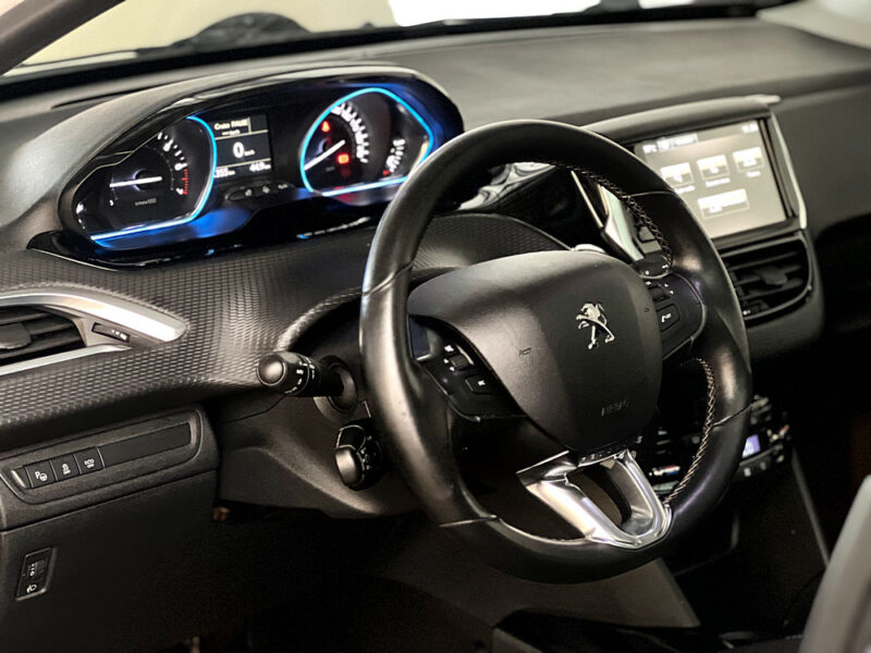 PEUGEOT 2008 1.2 PURETECH 110CH