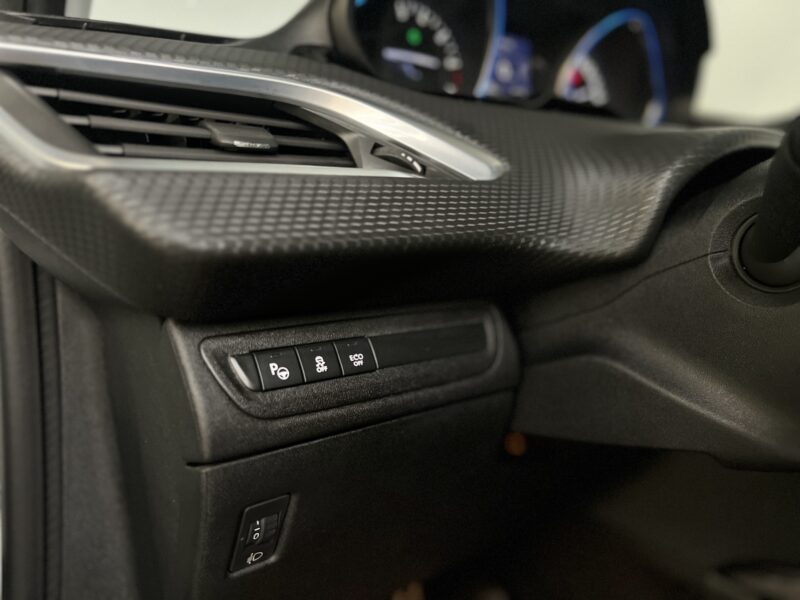 PEUGEOT 2008 1.2 PURETECH 110CH