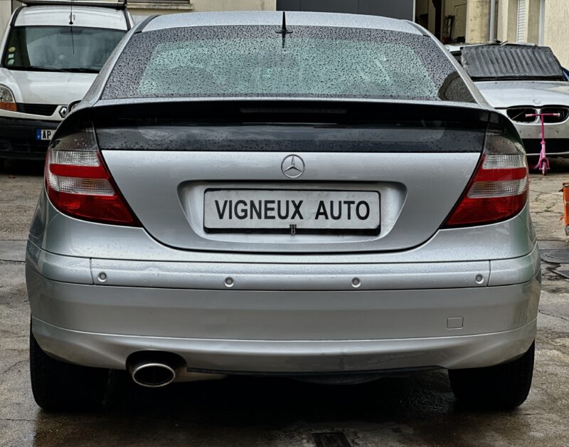 MERCEDES-BENZ  C-Klasse C230 BOITE AUTO PAYEZ EN 4X