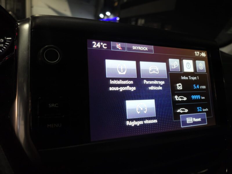 PEUGEOT 208 1.2 PURETECH 82CV STYLE 5P