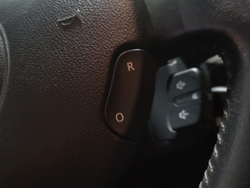 RENAULT CLIO 1.5 DCI 90CV INITIALE 5P