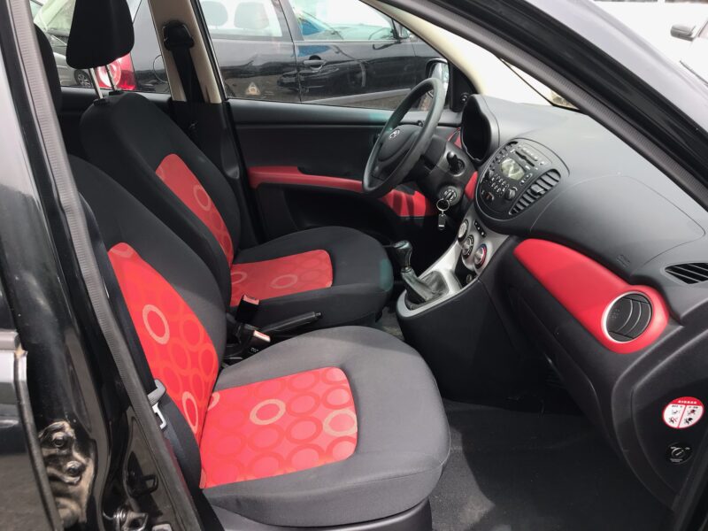 HYUNDAI i10 - 1.2 16V 78cv PACK COLOR CONFORT - GARANTIE 6 MOIS