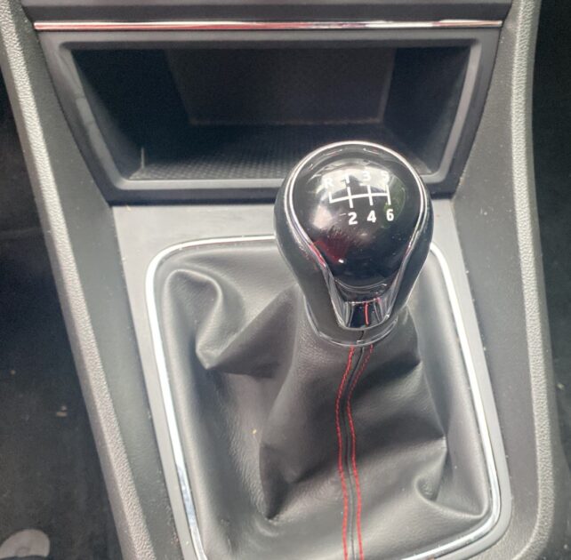 SEAT LEON 2L TDI 184ch FR