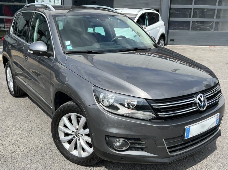 VOLKSWAGEN TIGUAN PHASE II 2.0 TDI 140 BLUEMOTION SPORTLINE / GPS TACTILE CRIT AIR 2 - Garantie6Mois