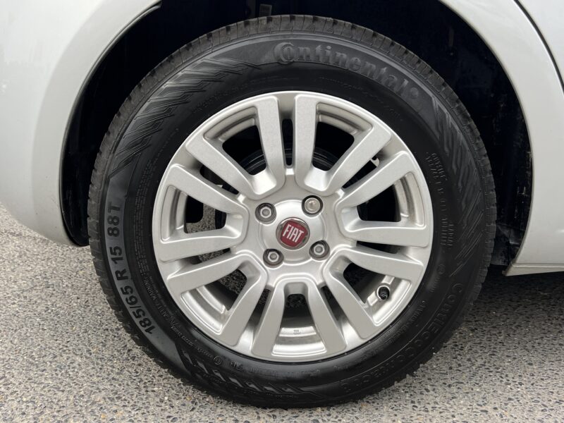 FIAT PUNTO ITALIA 1.2 69 Cv 40 800 Kms 5 PORTES KIT BLUETOOTH CRIT AIR 1 - Garantie1an