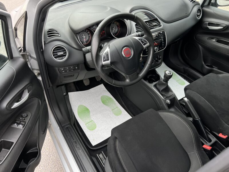 FIAT PUNTO ITALIA 1.2 69 Cv 40 800 Kms 5 PORTES KIT BLUETOOTH CRIT AIR 1 - Garantie1an