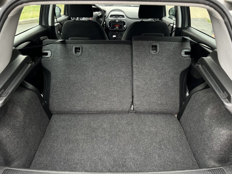 FIAT PUNTO ITALIA 1.2 69 Cv 40 800 Kms 5 PORTES KIT BLUETOOTH CRIT AIR 1 - Garantie1an