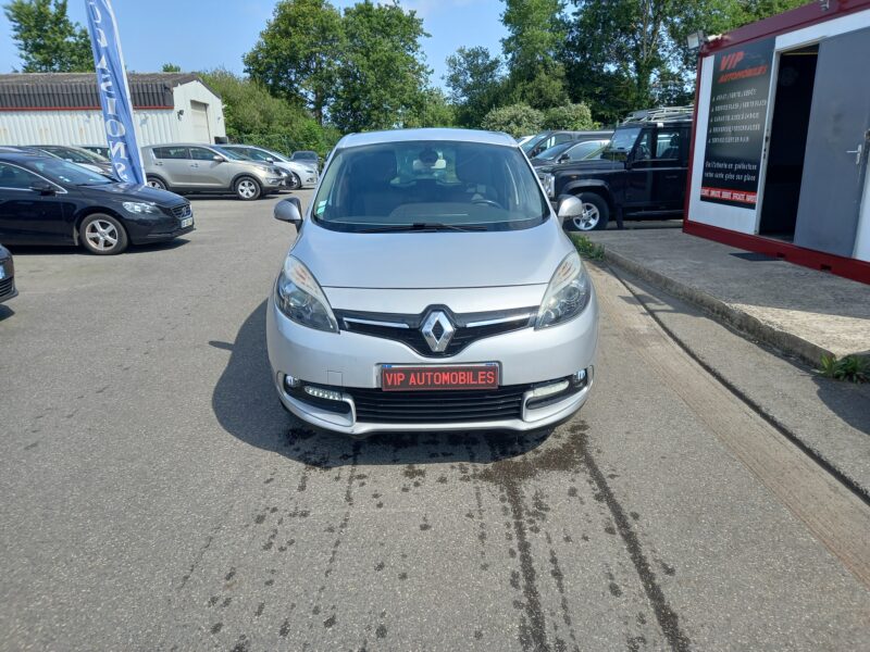RENAULT SCÉNIC III 2014