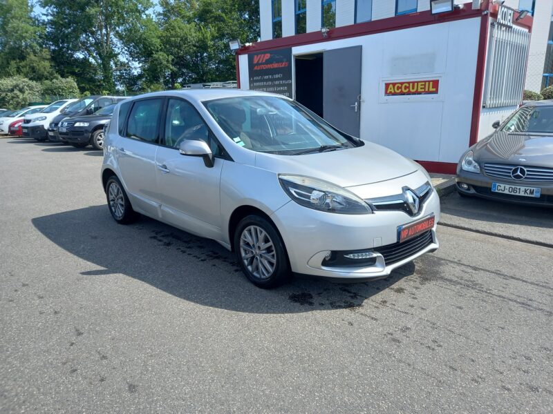 RENAULT SCÉNIC III 2014