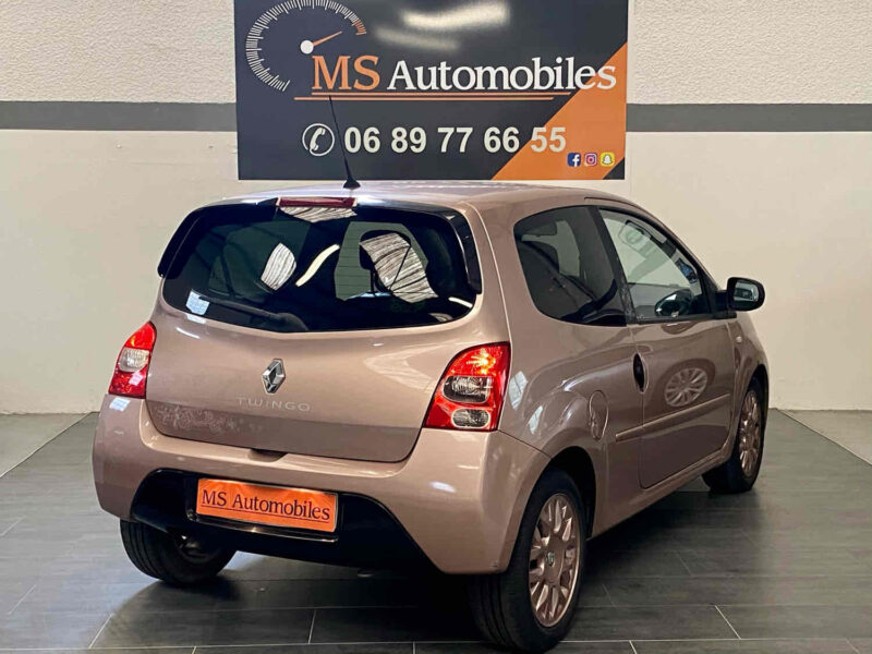 RENAULT TWINGO II 2010