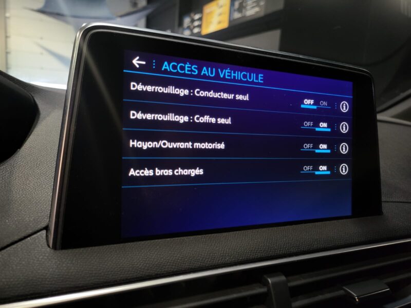 PEUGEOT 5008 2.0 BlueHDi 180cv GT EAT6 7 PLACES/APPLE CARPLAY/MIRROR LINK