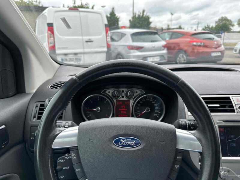 FORD KUGA II 2012