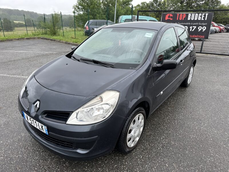 RENAULT CLIO III 1.5 DCI AUTHENTIQUE