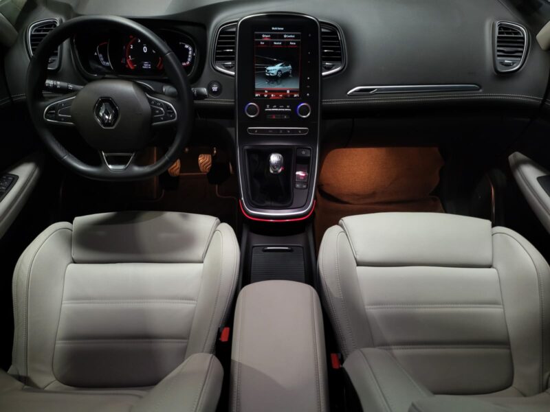 RENAULT SCENIC 1.2 TCE 130CV EDITION ONE BVM6 1ERE MAIN/ENTRETIEN RENAULT 7500KMS