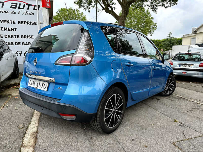 RENAULT SCÉNIC III 2013