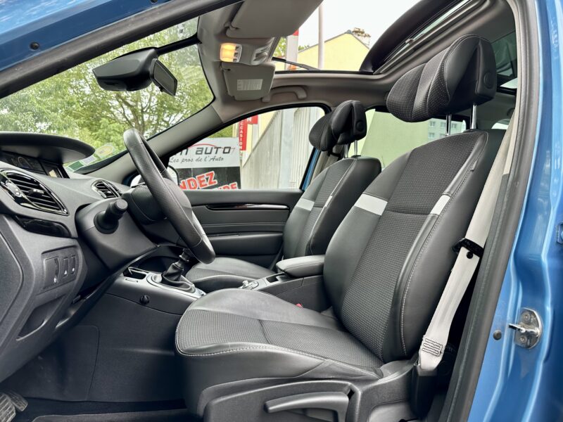 RENAULT SCÉNIC III 2013